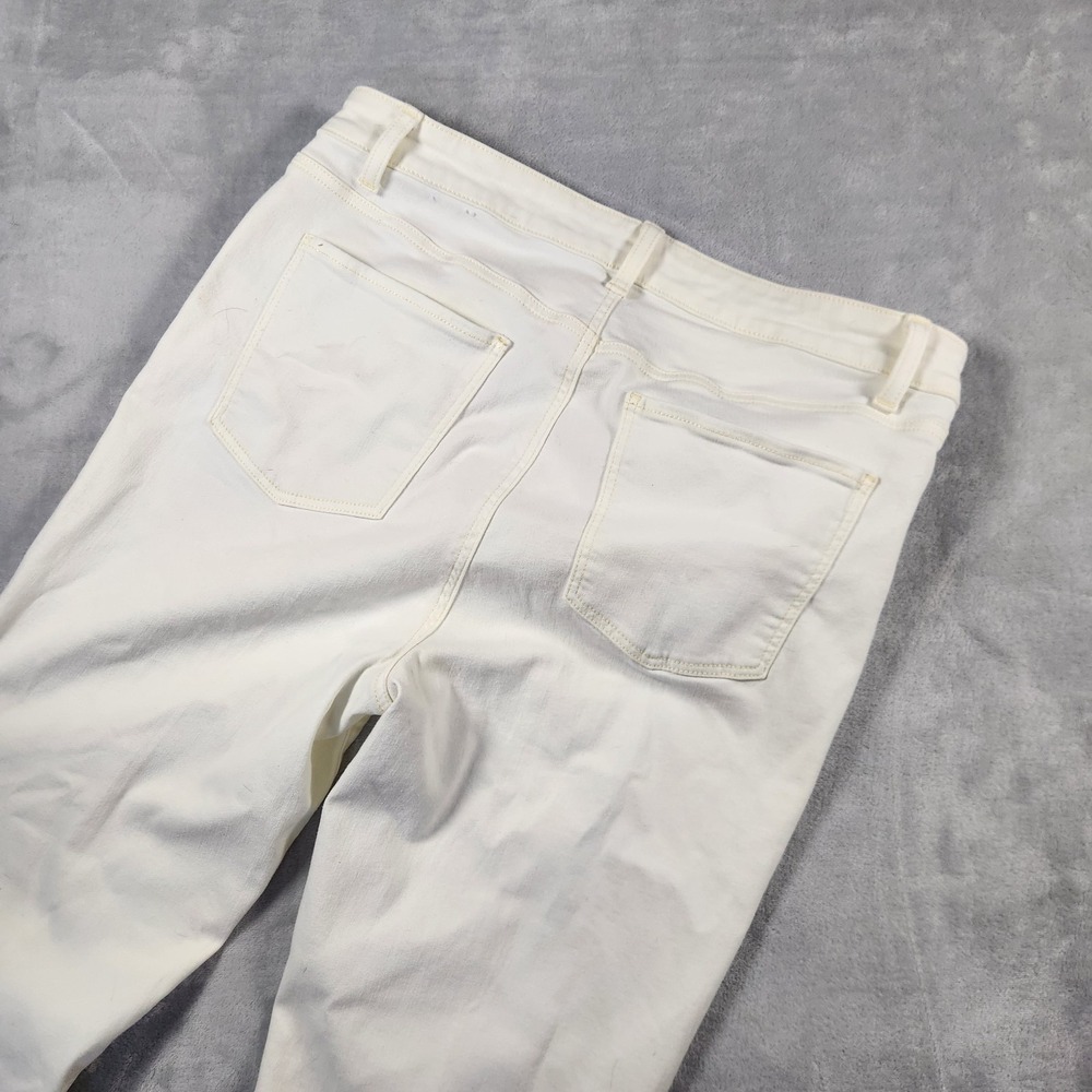 Talbots Jeans Women 12 Pale Yellow Straight Leg Crop Stretch Preppy Classic - Picture 9 of 9